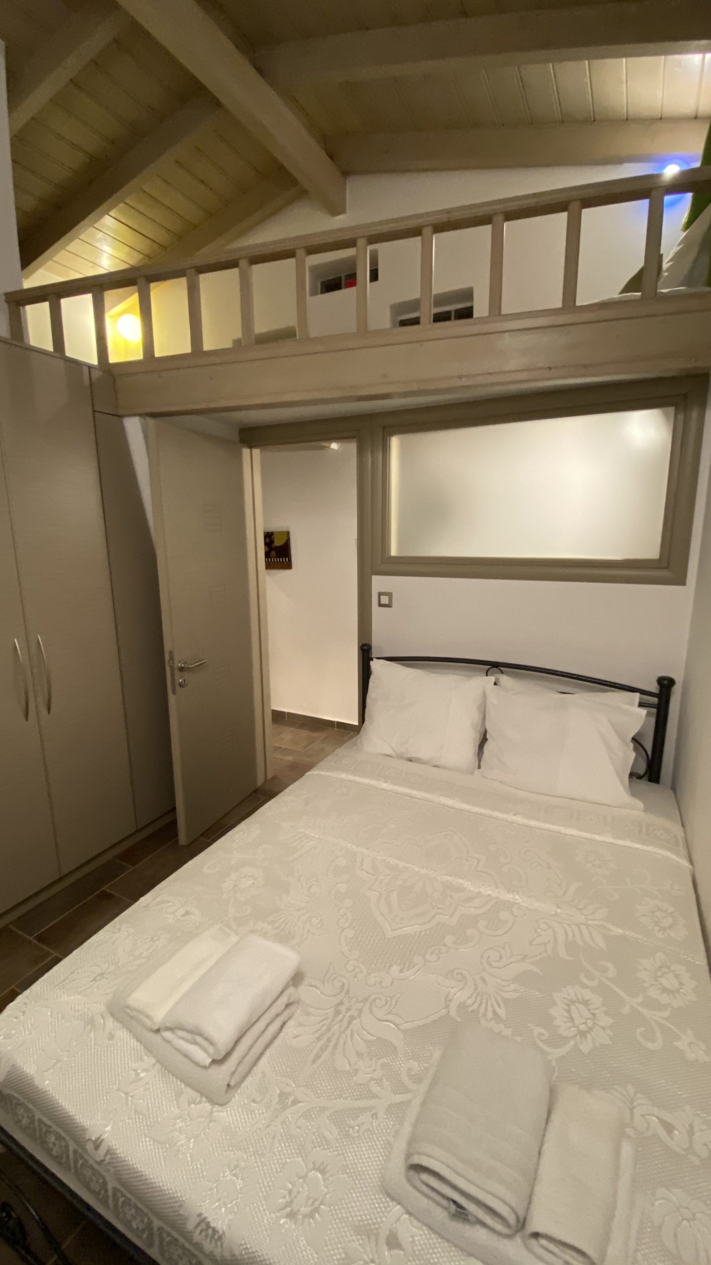 spiti-thalassa-vraxnaiika-viomixaniki-perioxi