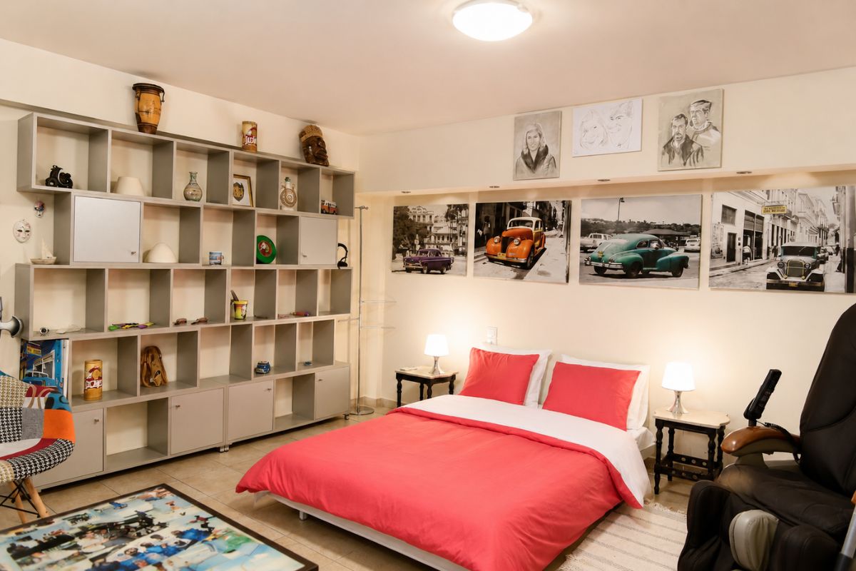 Θεματικό υπνοδωμάτιο με vintage διακόσμηση στη Villa Elia, Πάτρα